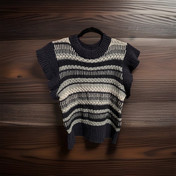 Elan Sweaters - NWT Elan Crew Neck Sleeveless Sweater Top Blue Gray Large Cotton Blend NWT